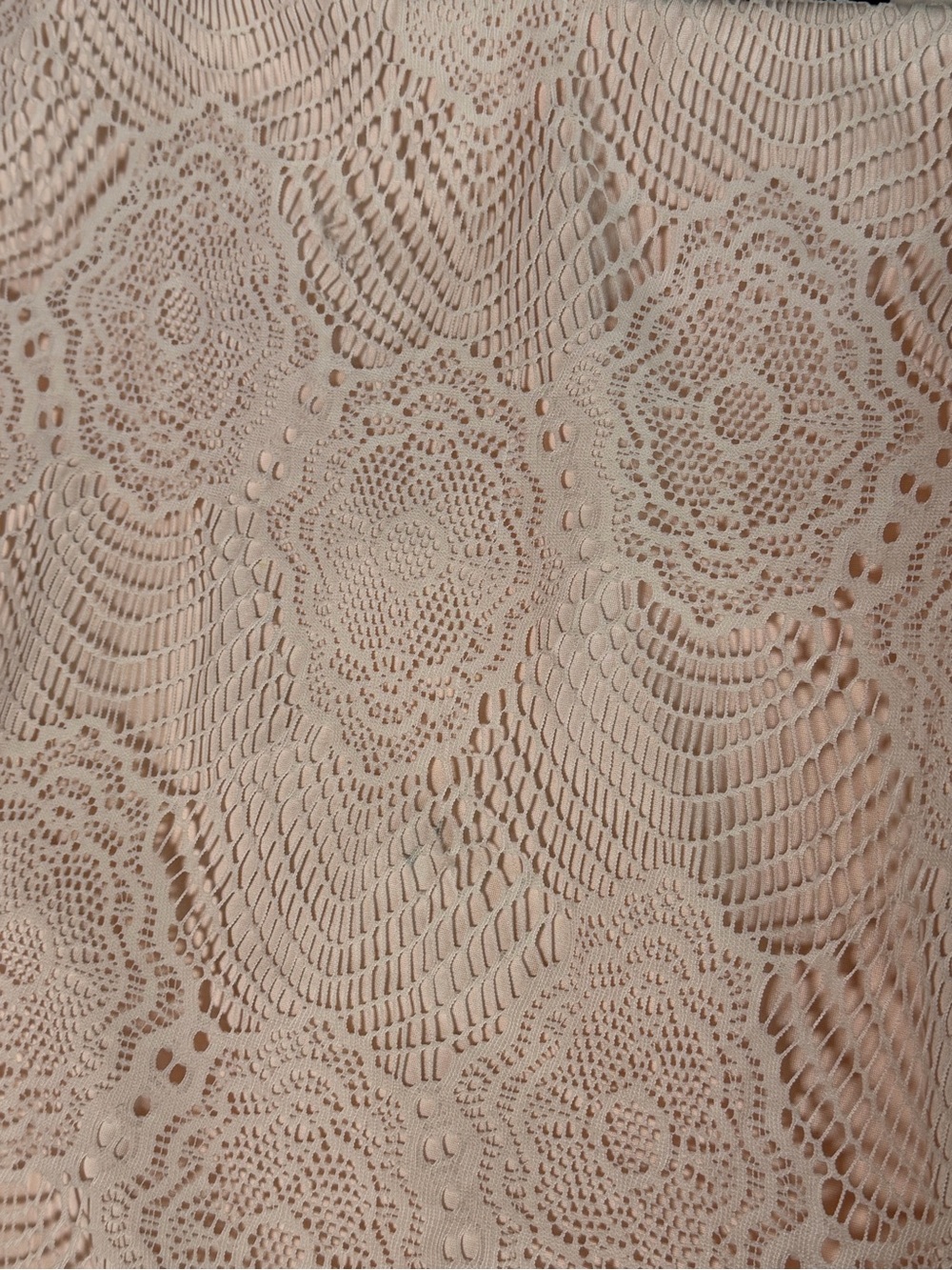 torrid Size 3 Blush Lace Mini Skirt 3X Lace Overlay Lined Pencil - Picture 2 of 5